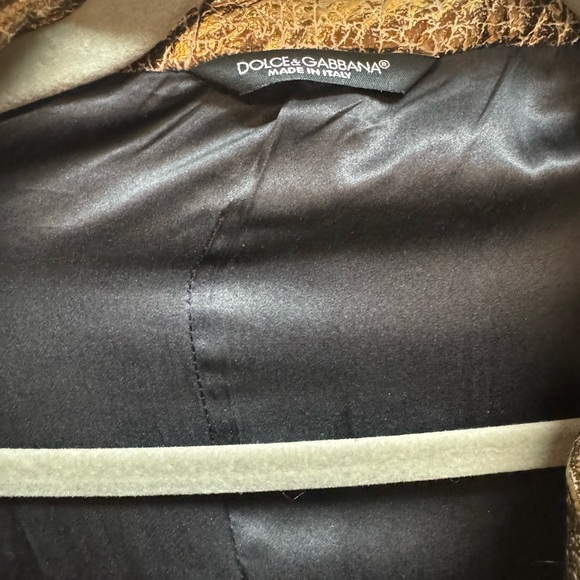 Dolce & Gabanna Overcoat size XL, never worn with tags was too big for me - Picture 8 of 8